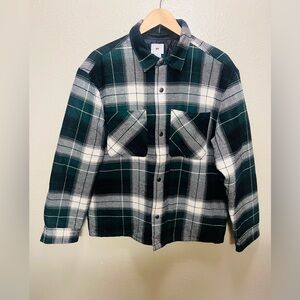 H & M Plaid long sleeve shirt/Jacket
